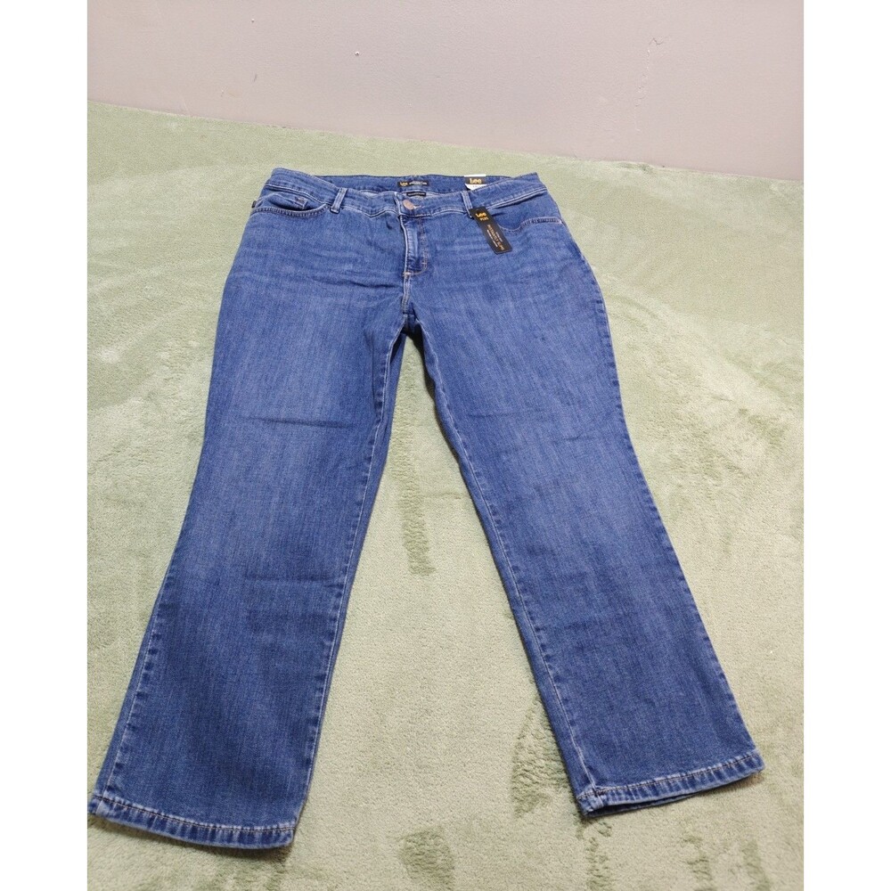 Lee Plus Womens Jeans 18W Petite Relaxed Straight Leg High Rise Instantly Slims